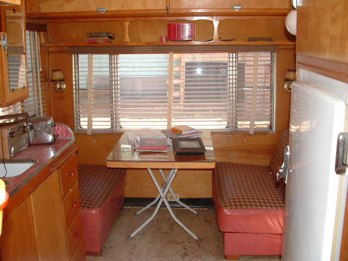 1952 Dixie Coach